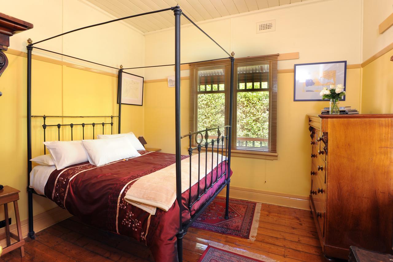 Como Cottage Accommodation Olinda Kültér fotó